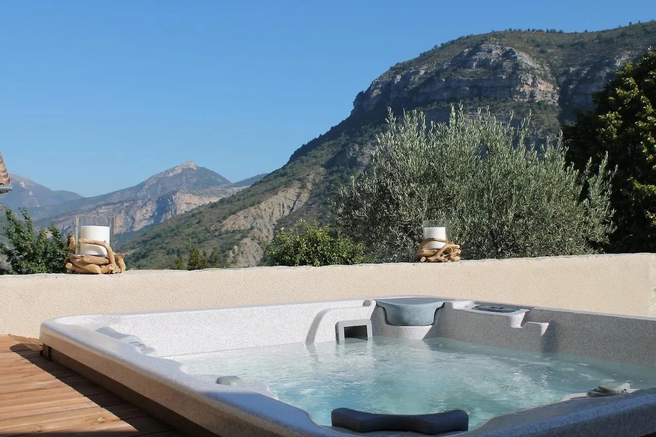 Entre Terre Et Ciel Bed & Breakfast Remuzat