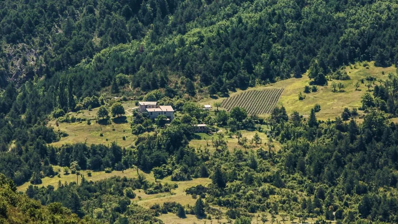 Entre Terre Et Ciel Bed & Breakfast Remuzat