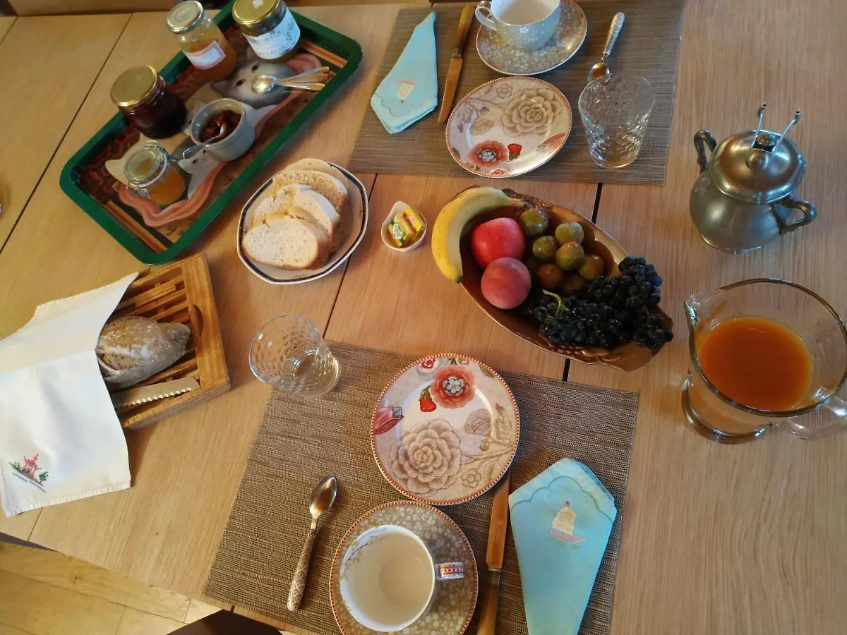 Entre Terre Et Ciel Bed & Breakfast Remuzat 0*,